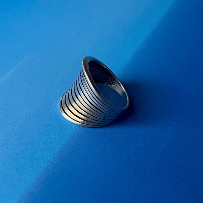 Pierścionek Żaluzja