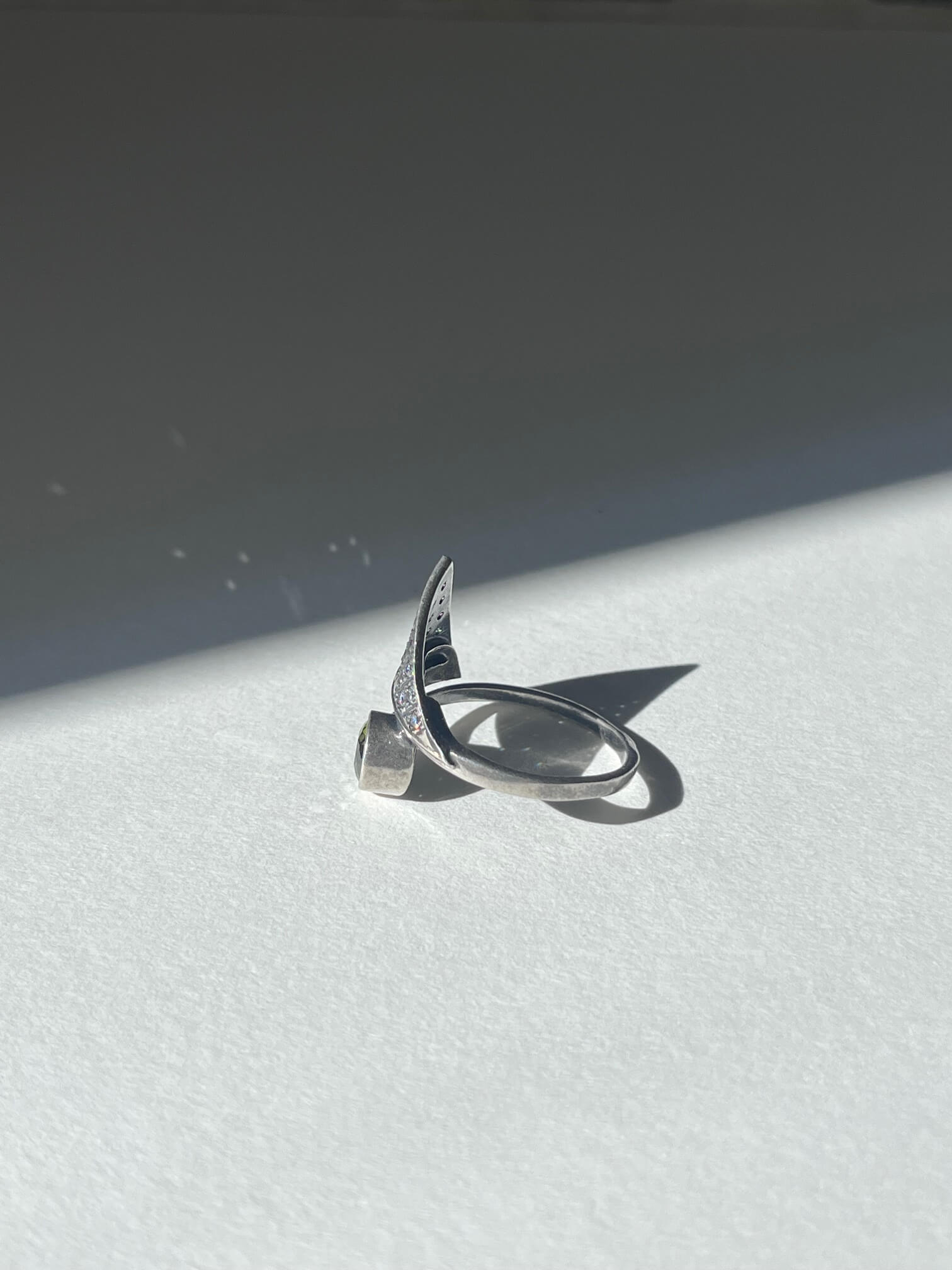 Pierścionek Piramida